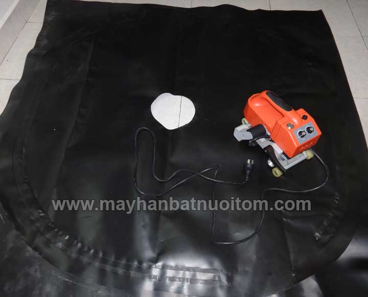 M&aacute;y h&agrave;n bạt HDPE model G615